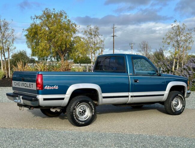 1992 Chevrolet K3500 6.2L Diesel Truck