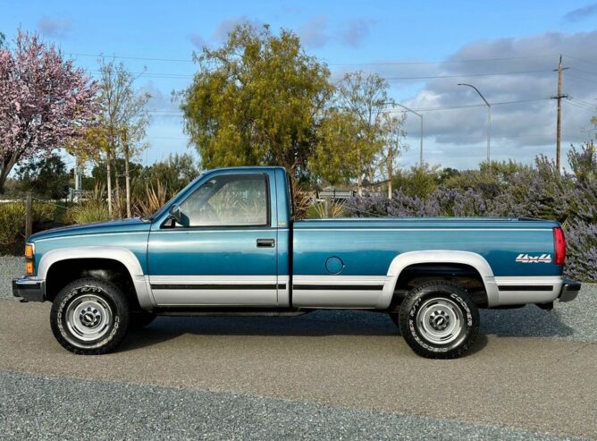 1992 Chevrolet K3500 6.2L Diesel Truck