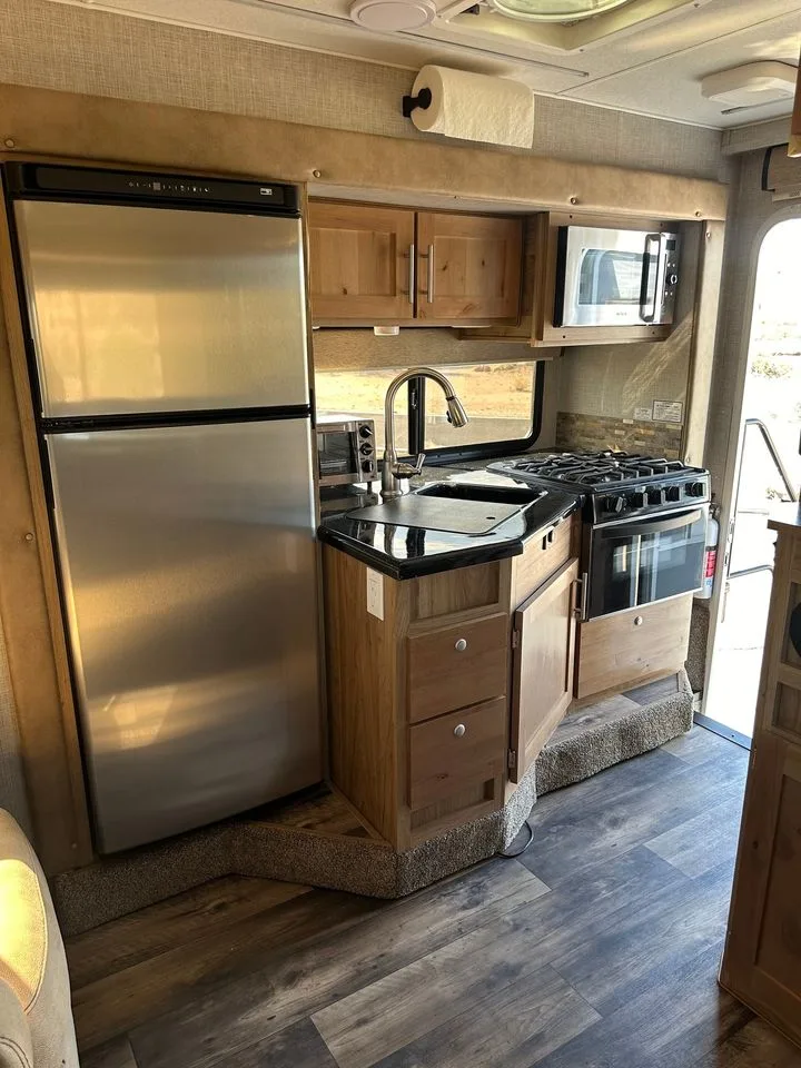 2023 Ford F550 with Host Truck Camper