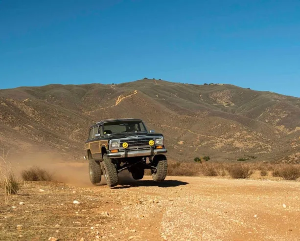 1989 Grand Wagoneer with TTB Conversion