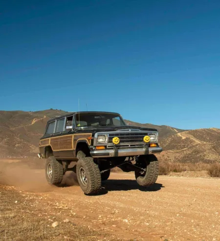 1989 Grand Wagoneer with TTB Conversion