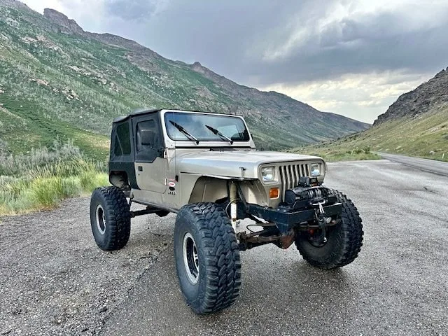 1994 Jeep YJ Rock Crawler