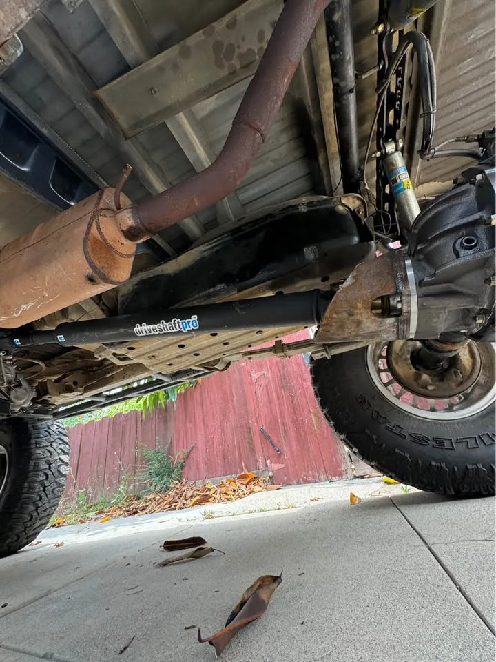 1986 Toyota Truck on 40″ Nitto Tires