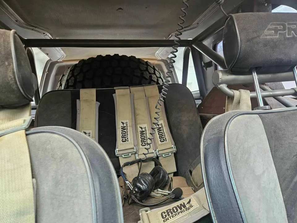 1989 Toyota 4Runner Prerunner with 2.5″ Kings and Bilstein Bypasses