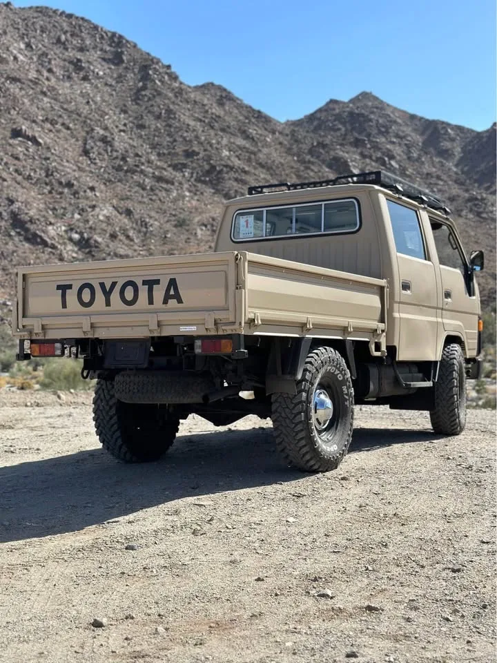 1993 Toyota Hiace 4×4 Truck