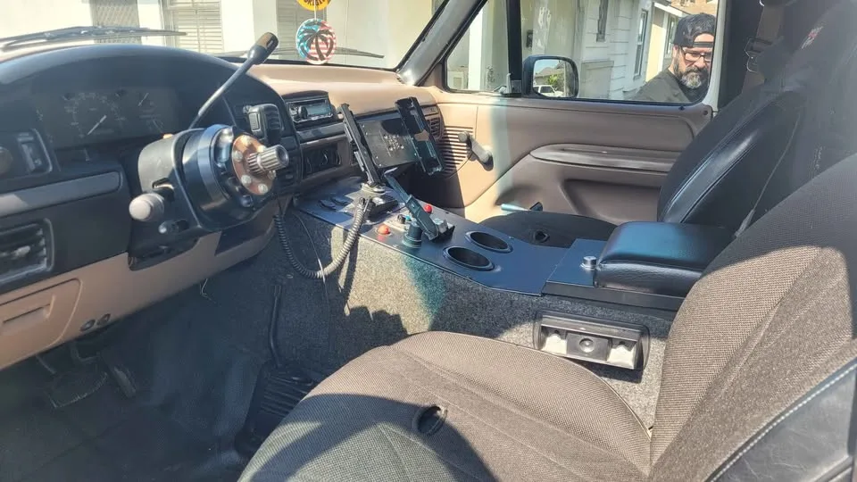 1995 Ford Bronco Desolate Stage 4 Prerunner