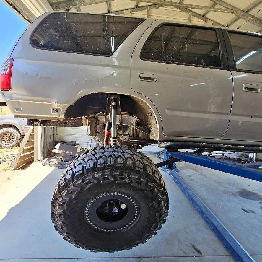 1997 Toyota 4Runner Linked Rock Crawler