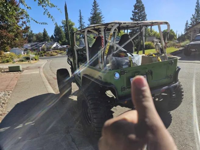 1972 Toyota FJ40 on 40 Inch Tires