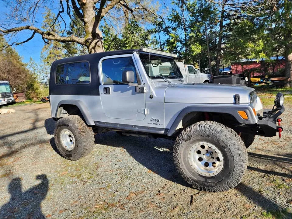 2004 Jeep LJ Wrangler Silver with Black Interior