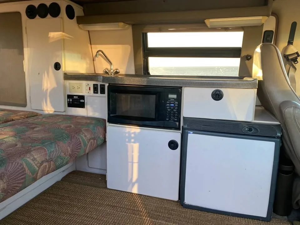 2005 Ford Sportsmobile 4×4 Van