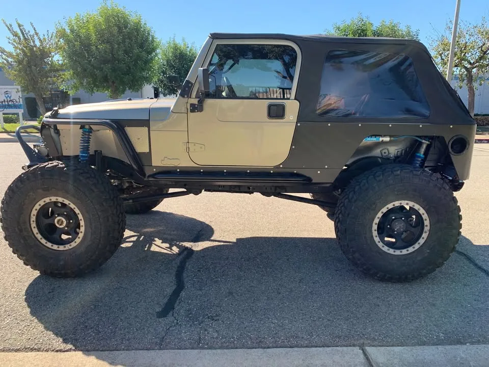 2005 Jeep LJ Unlimited Rock Crawler Brown