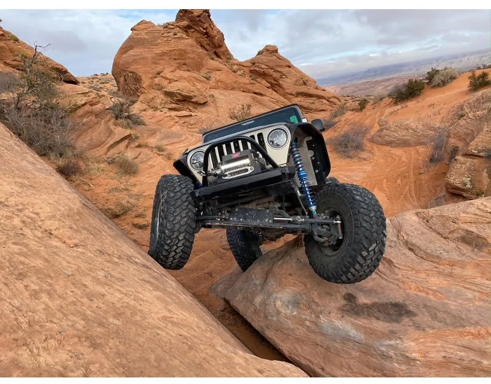 2005 Jeep LJ Unlimited Rock Crawler Brown