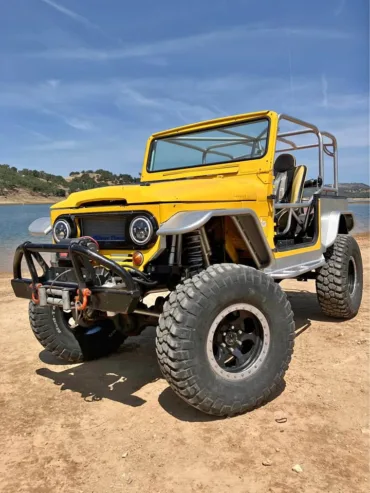 1963 Toyota FJ40 with ARB Lockers