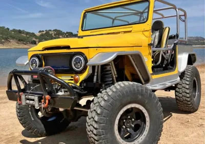 1963-Toyota-FJ40-01
