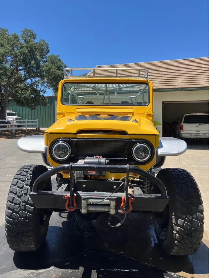 1963 Toyota FJ40 with ARB Lockers