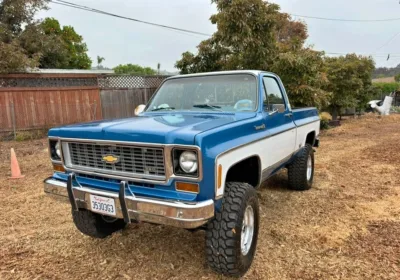 1974-Chevy-K10-4×4-Blue-01