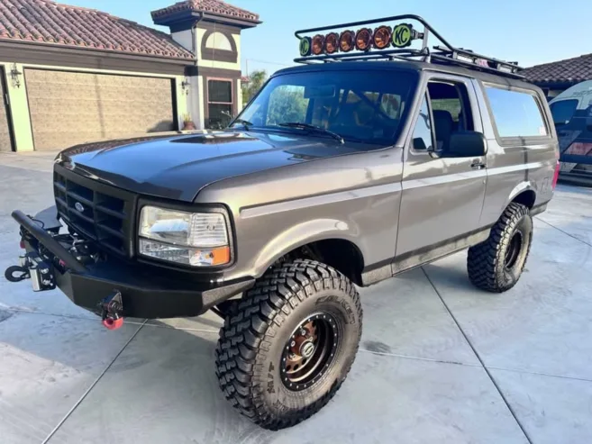 1995 Ford Bronco $100K Build