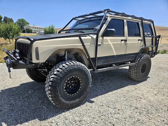 1997 Jeep Cherokee Sport with Exo Cage
