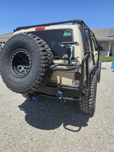 1997 Jeep Cherokee Sport with Exo Cage