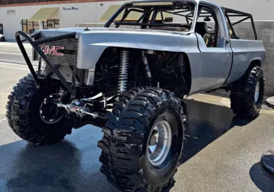 1981-GMC-Truck-Rock-Crawler-01