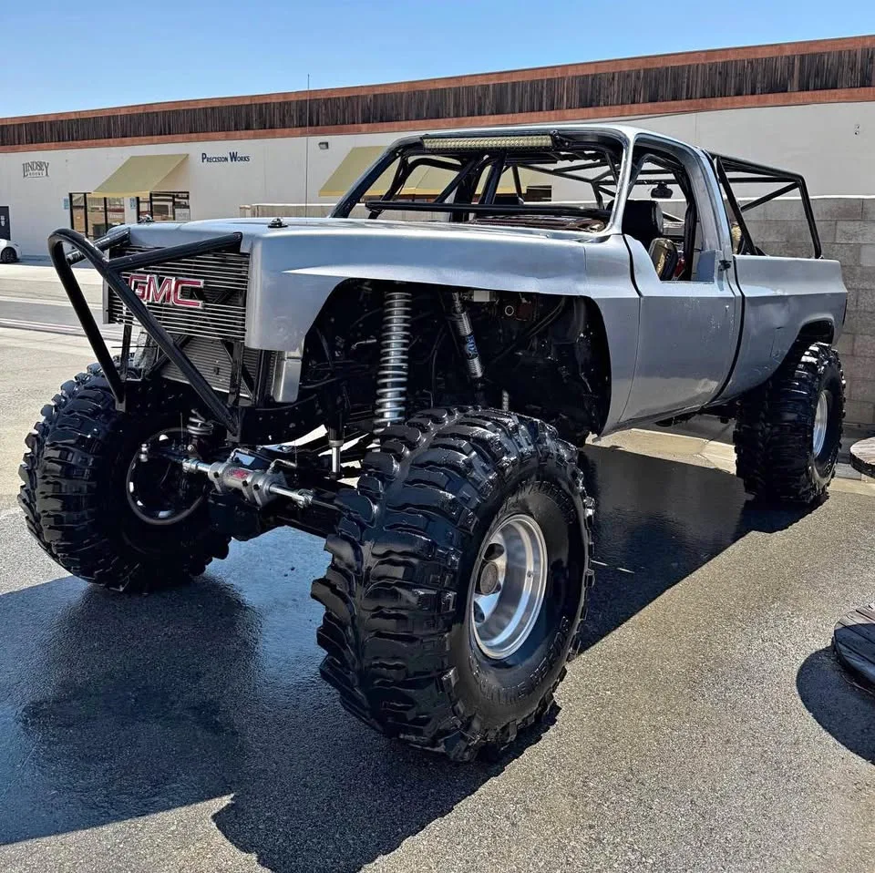 1981 GMC Truck Rock Crawler
