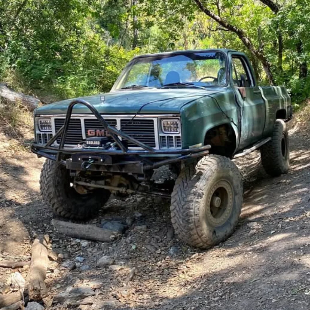 1982 Chevy K20 Diesel Rock Crawler