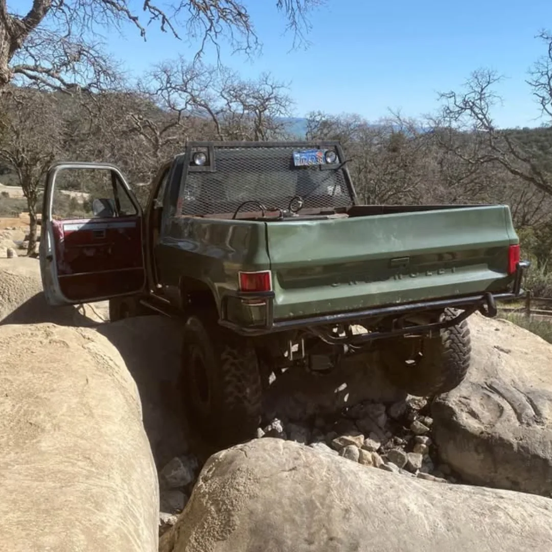 1982 Chevy K20 Diesel Rock Crawler